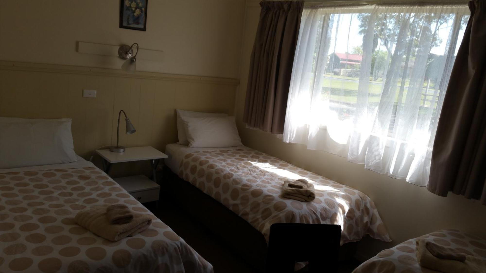 Kaniva Midway Motel Ruang foto